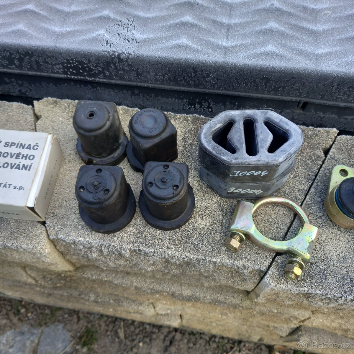 nahradní díly favorit - 4