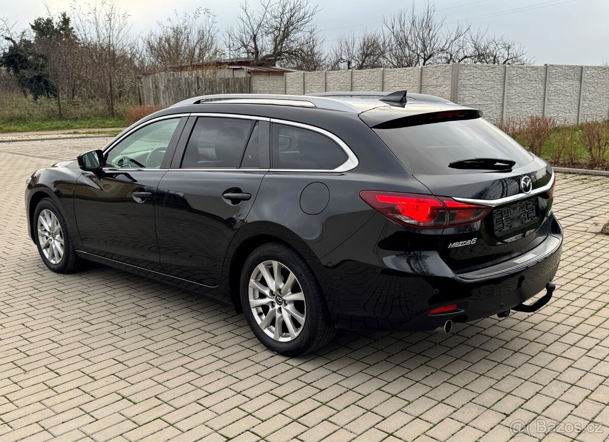 MAZDA 6 2.2 SKYACTIV-D 110kW MANUÁL - 4