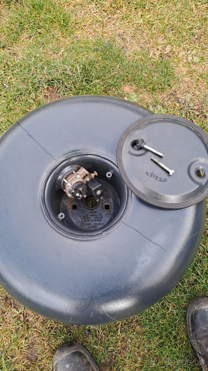 LPG nádrž + multiventil Tomasetto - 4