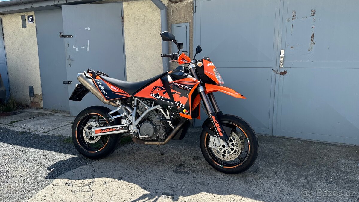 KTM 950 SM Supermoto - 4