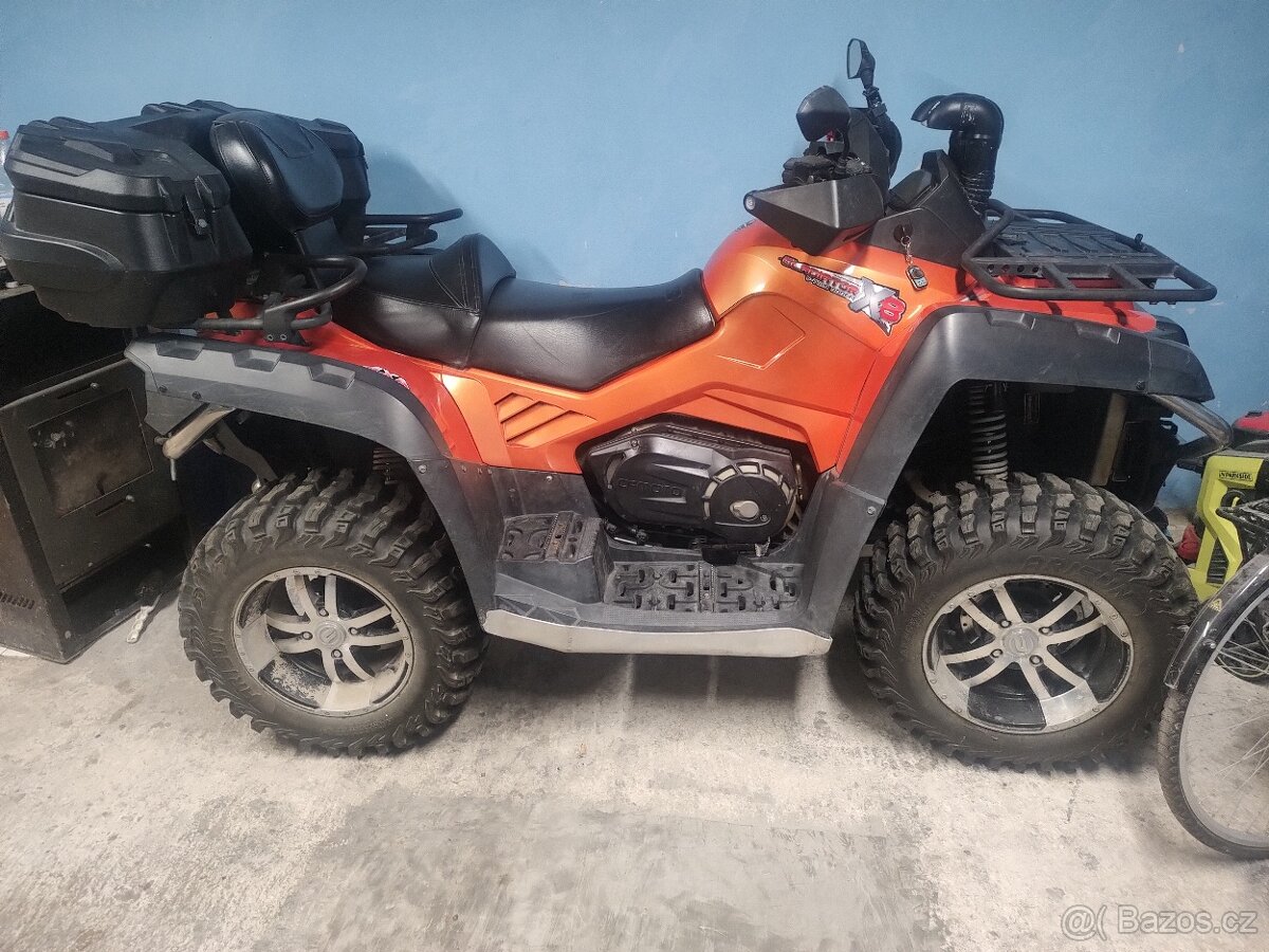 Cfmoto X8 gladiátor X8 800ccm