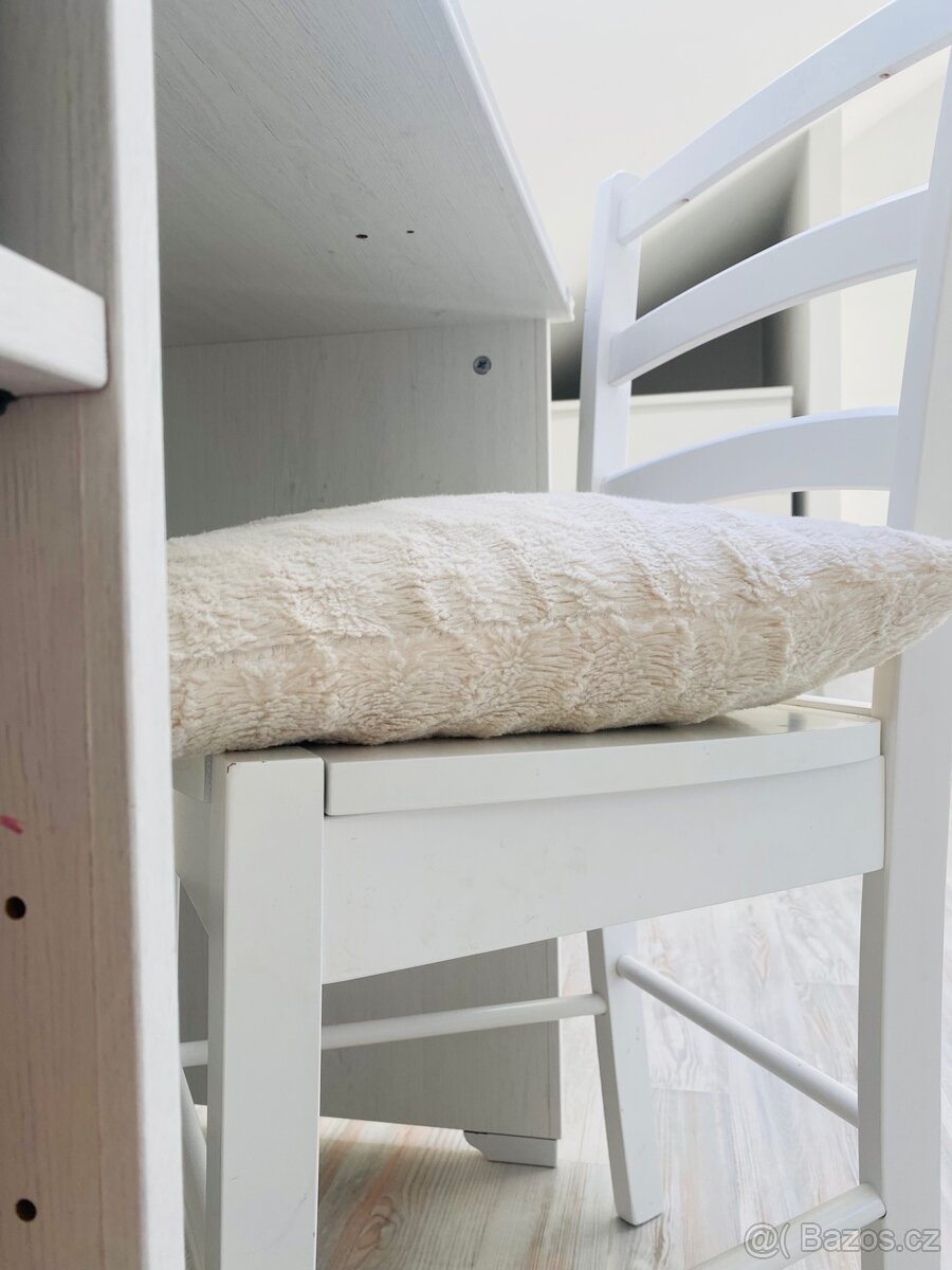 Psací stůl a židle Ikea - 4