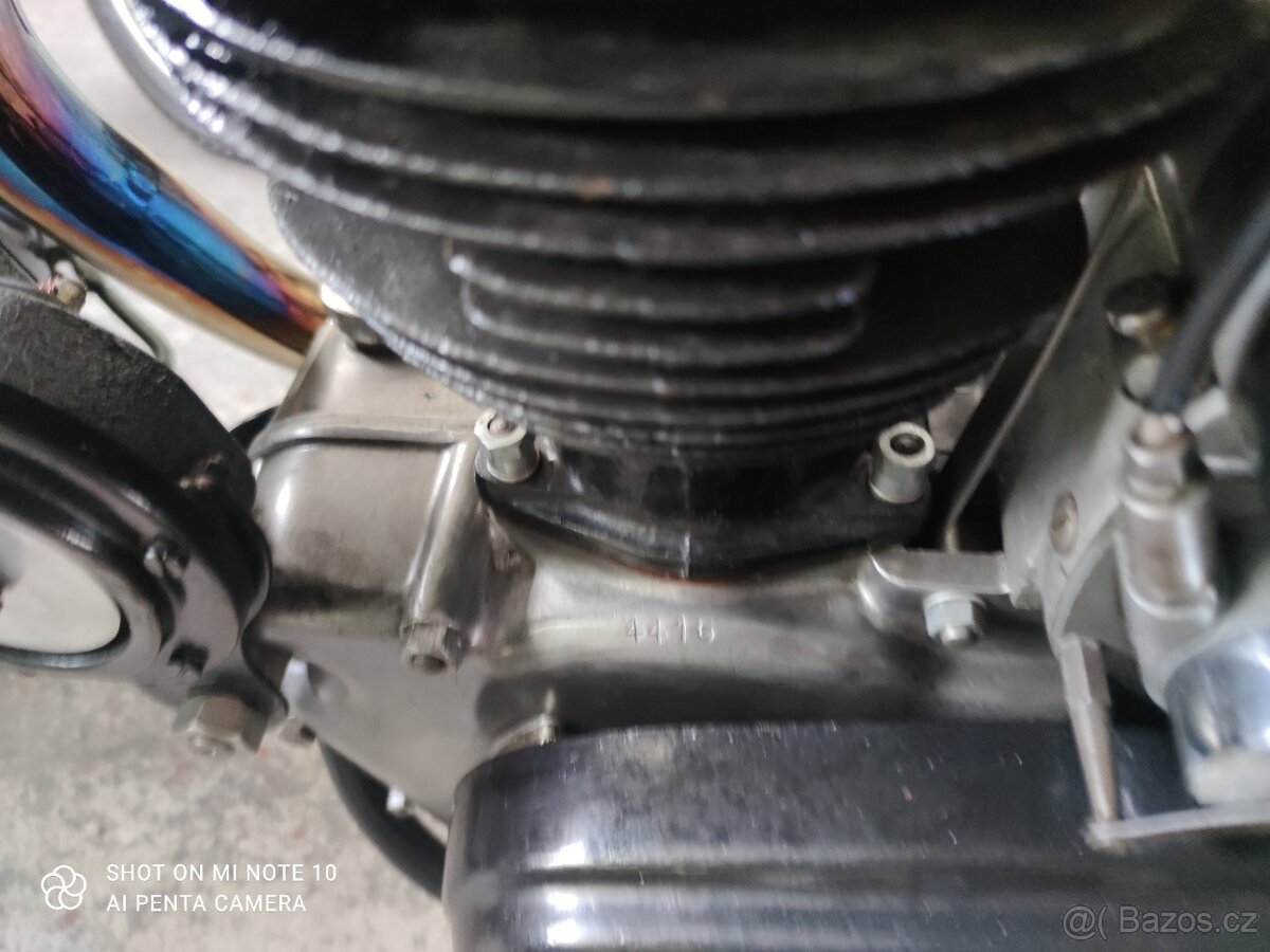 Royal Enfild 350 OHV r.v 1939 - 4