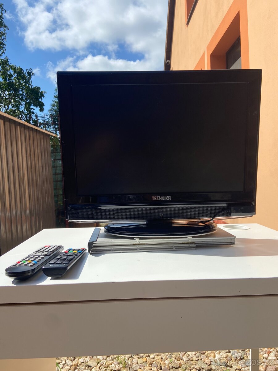 Televize 12V + set top box - 4