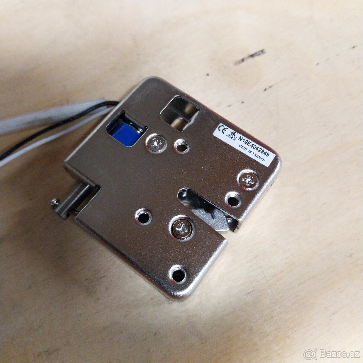 Elektromagnetický zámek na dvířka - 20ks - 4