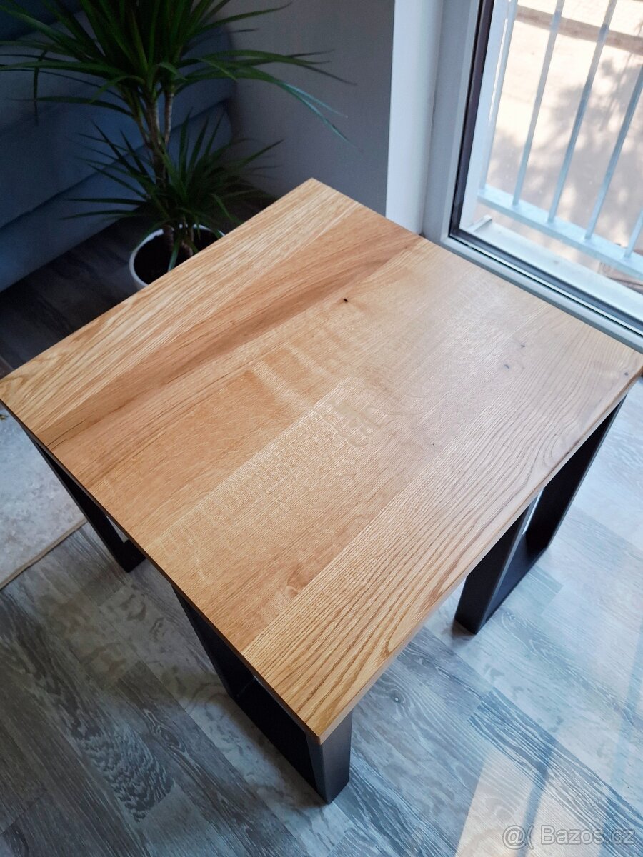 Konferenční dubový stůl / odkládací - 4