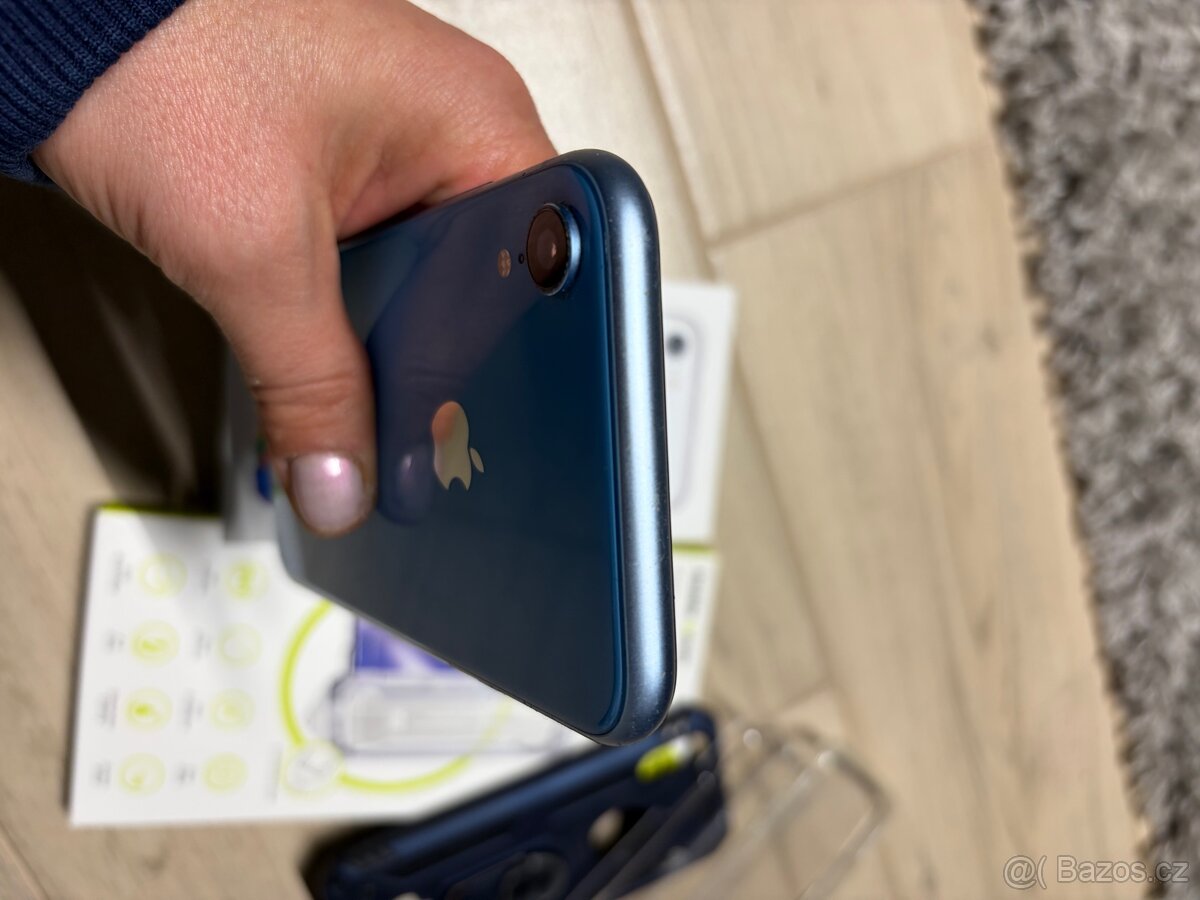 iPhone Xr 64 GB - 4