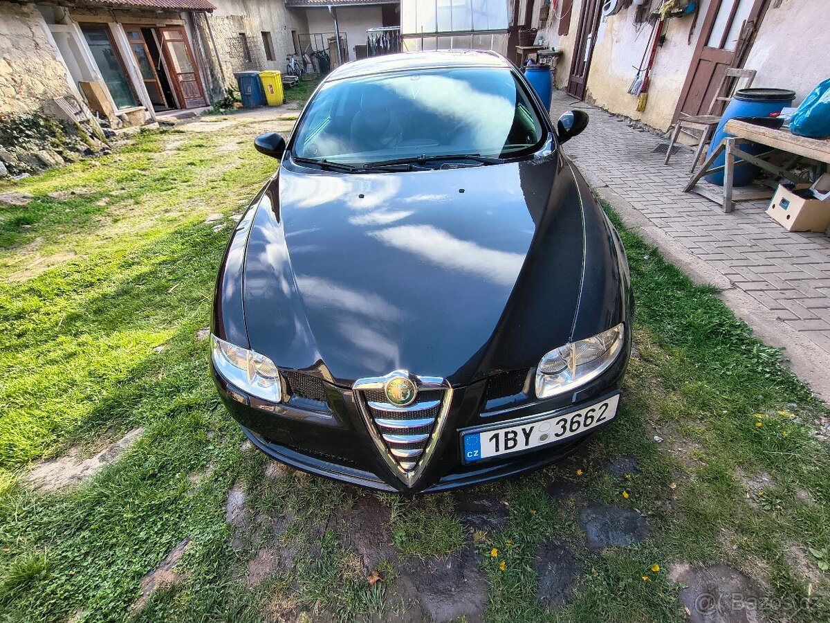 Alfa Romeo GT - 4