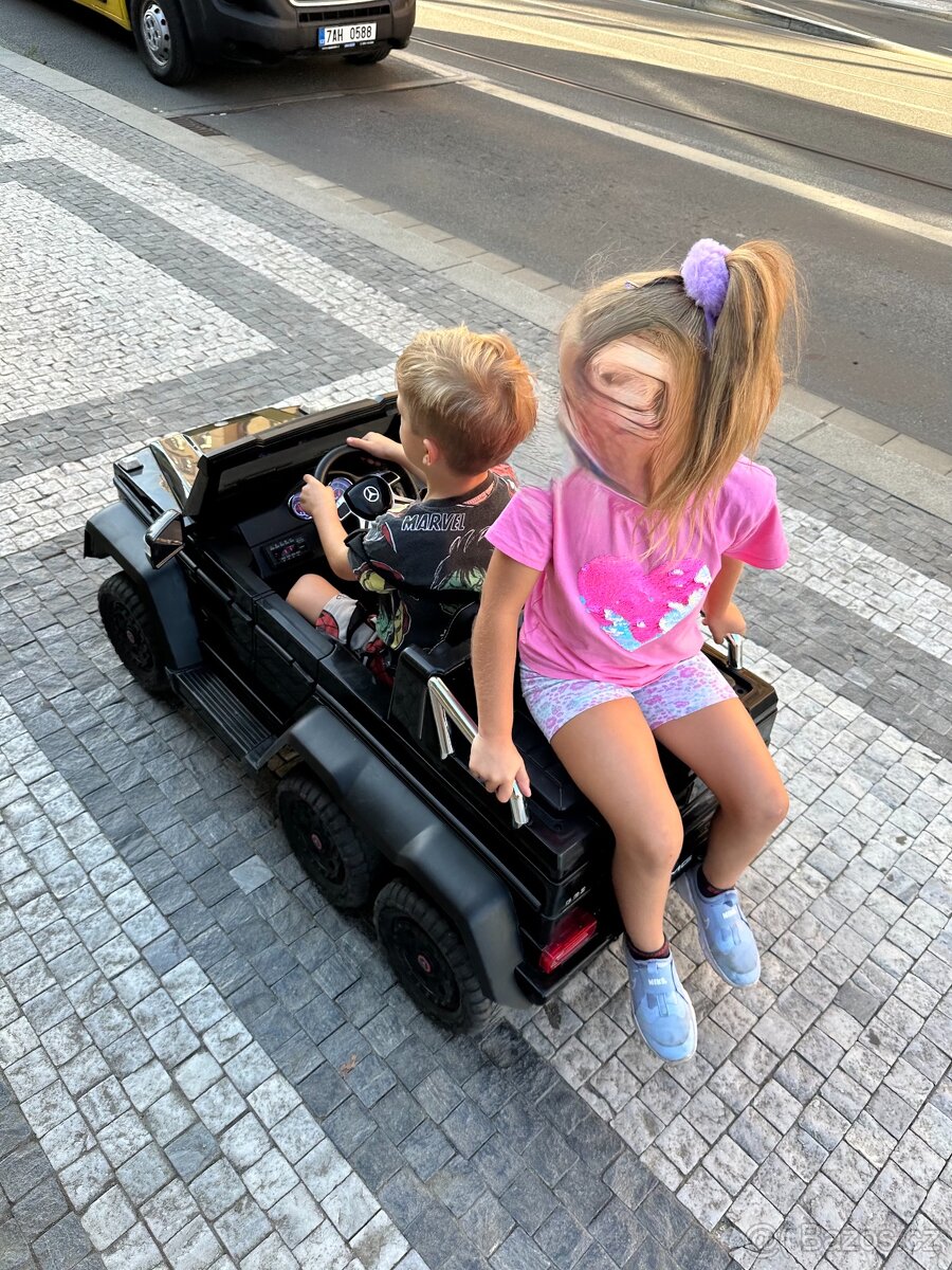 Dětské autíčko Mercedes Benz AMG G63 6x6 - vhodné pro 2 děti - 4