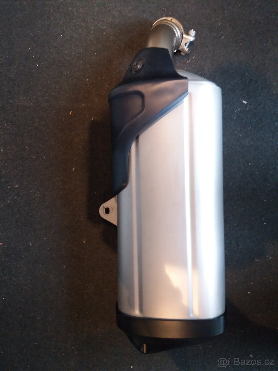 Suzuki DL 650 v-strom vyfuk - 4