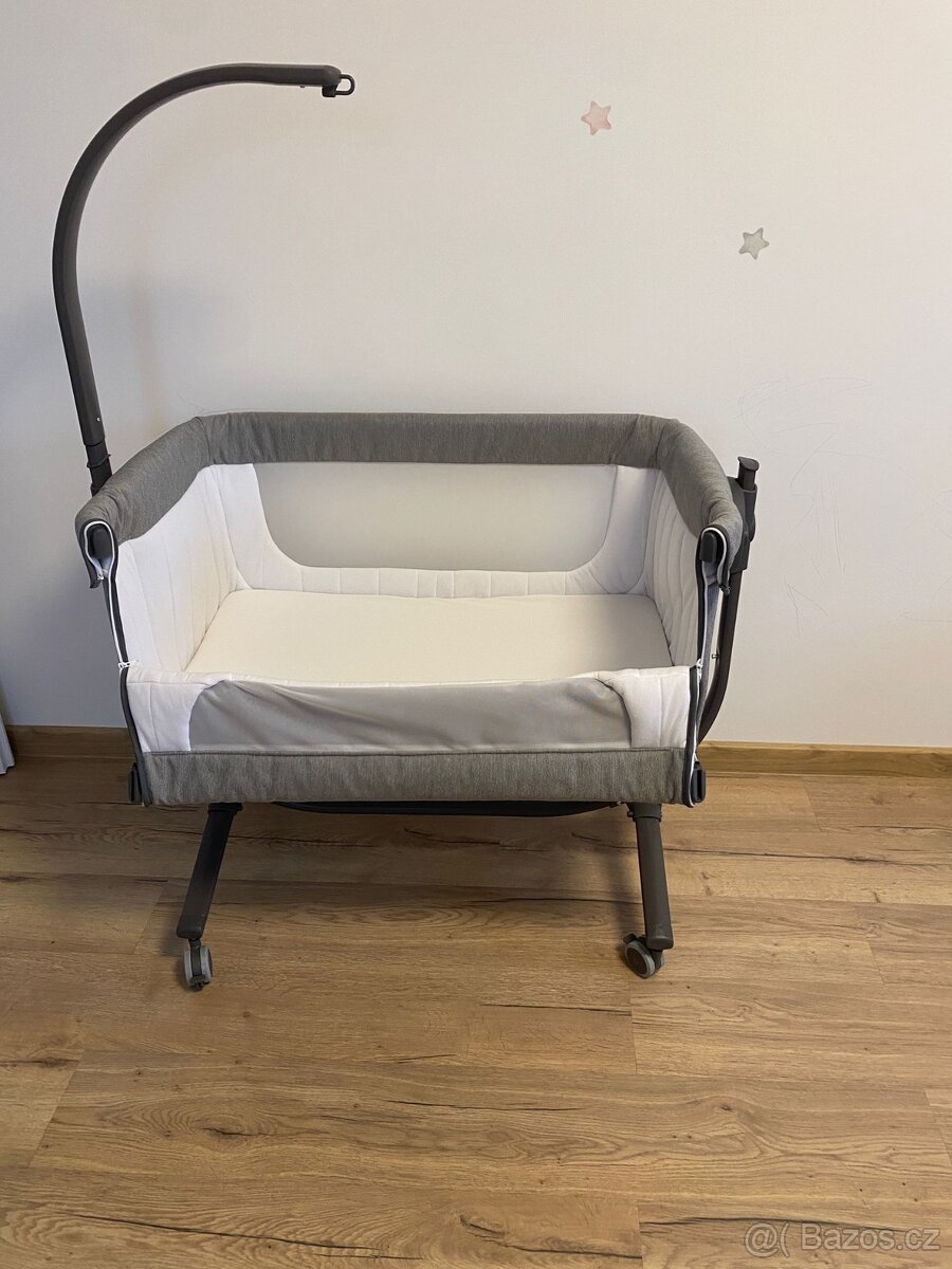 Prístavní postýlka na kolečkách - 4