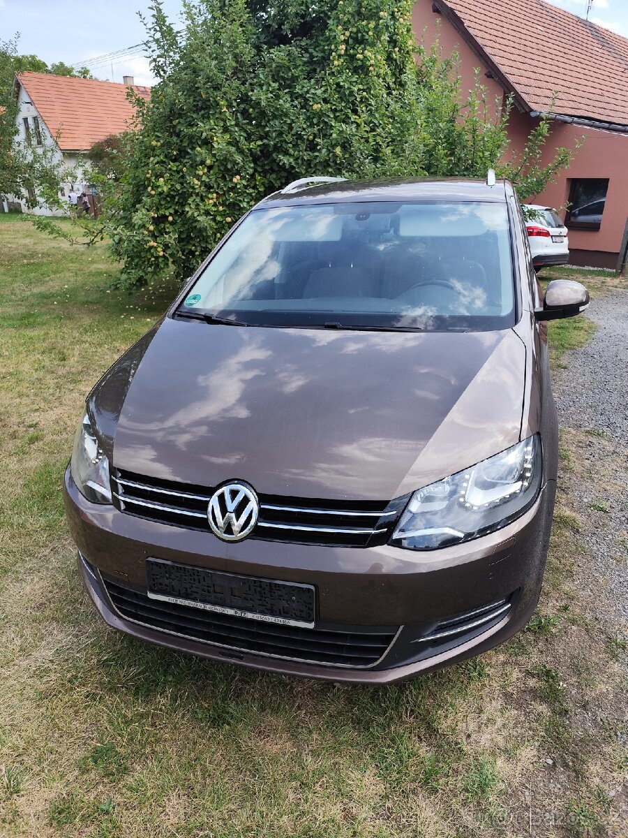 VW Sharan 1.4tsi ,velká výbava - 4