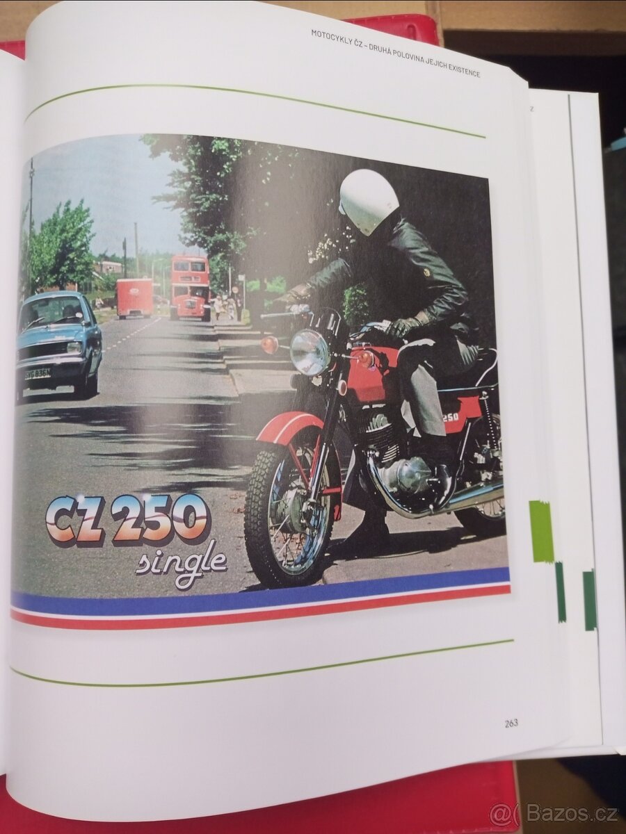 Se značkou ČZ na letácích a prospetech - 4