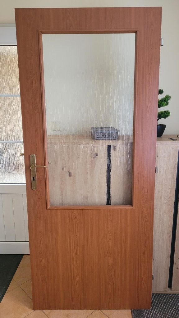 3 vnitřní dveře včetně kování - 4