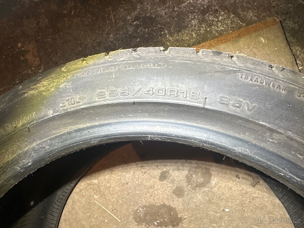 GoodYear Efficientgrip 255/40 R18 - 4