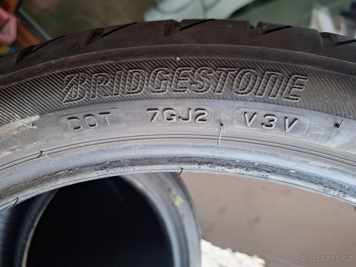 Prodám letní pneu 225/40/19 Bridgestone - 4