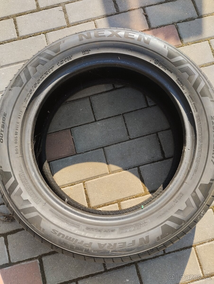 Nexen 225/60 R17 DOT0920 - 4