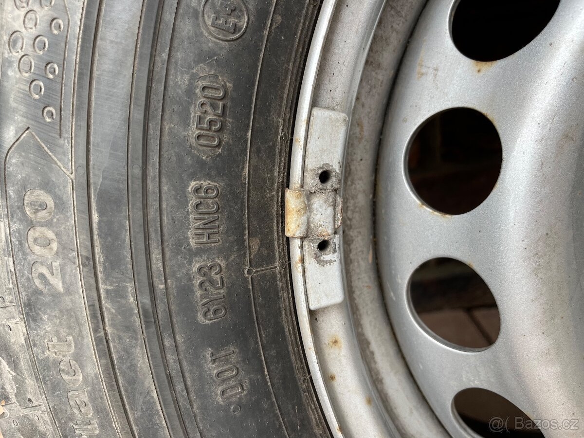 205/75R16 113/111R Continental a Matador - 4