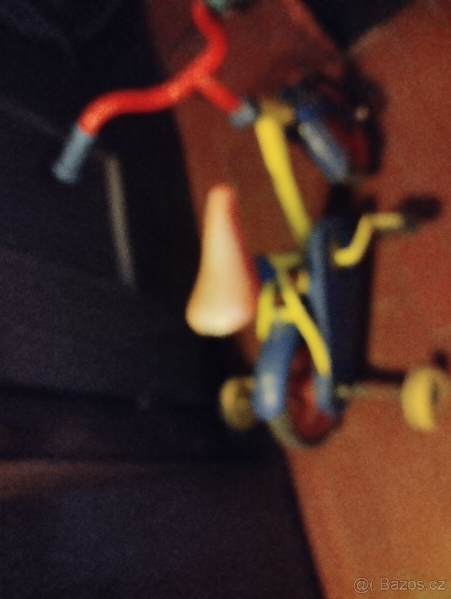 Dětské kolo s přídavnými kolečky - 4