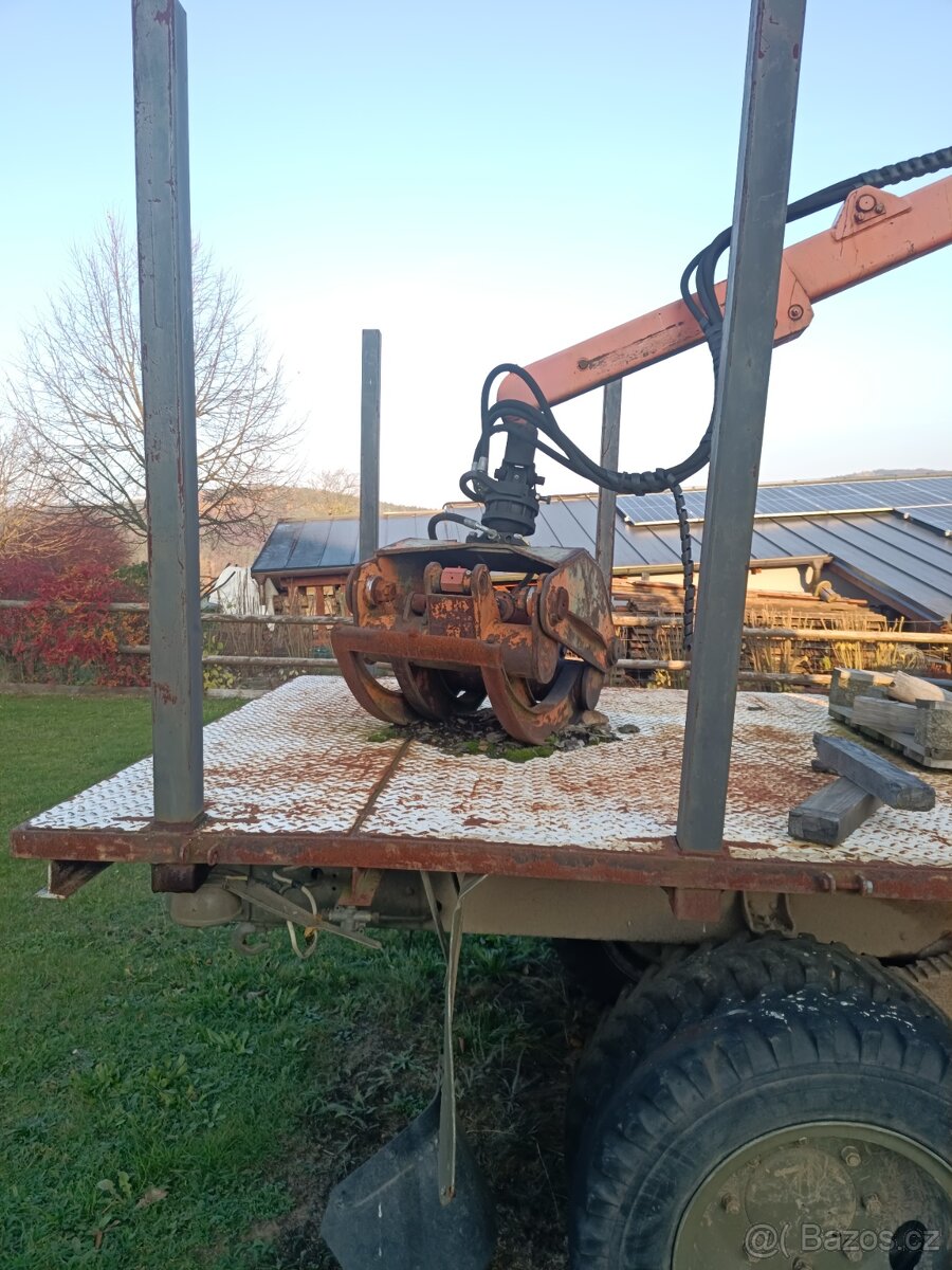 Praha V3S s hydraulickou rukou - 4