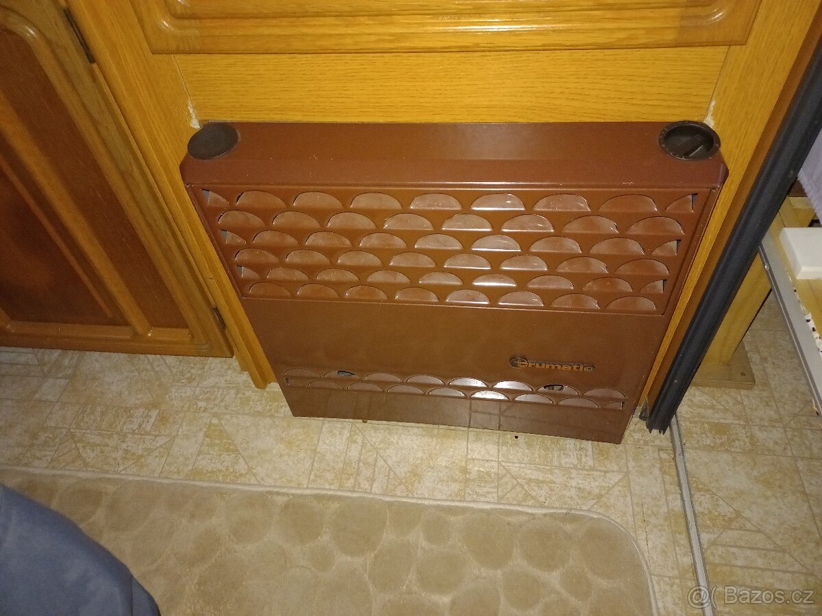 Obytný přívěs Hobby Prestige - 4