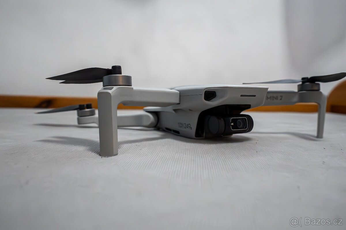 DJI Mini 2 Fly More Combo + příslušenství. Ready to fly - 4