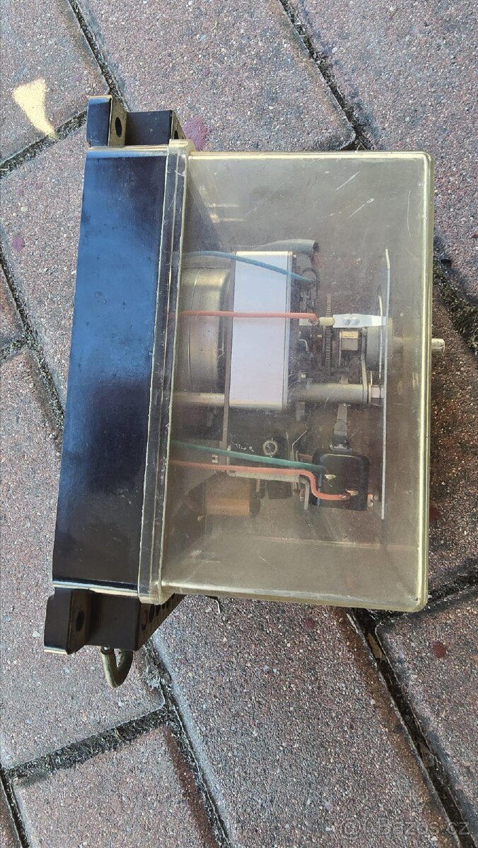 Časově relé 15min - 4