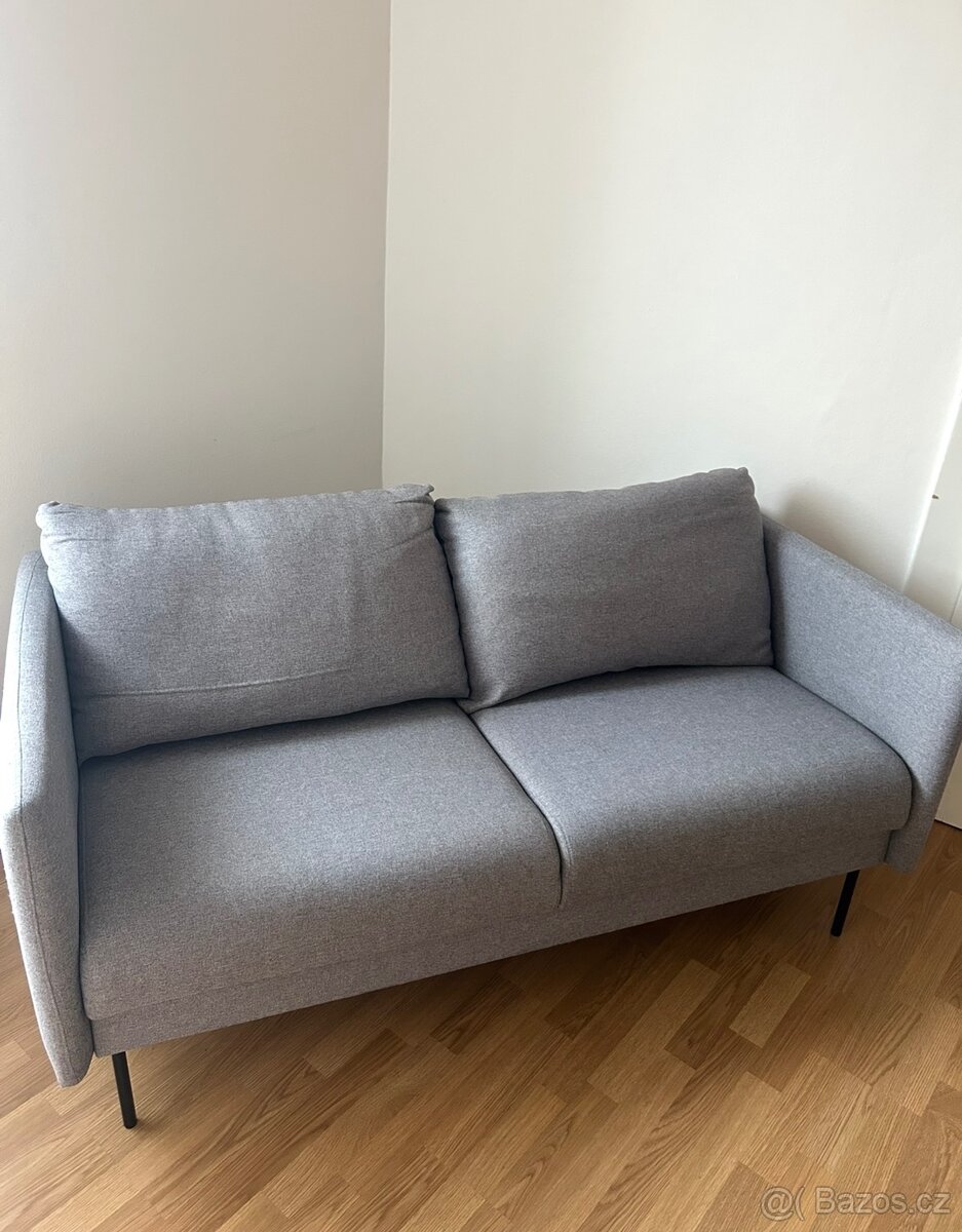 Šedý moderní gauč - 4