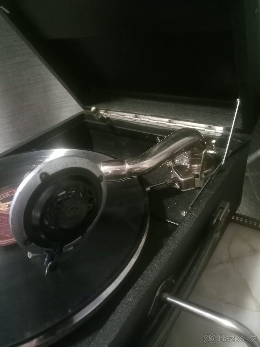 Kufříkový gramofon "Aida" - 4