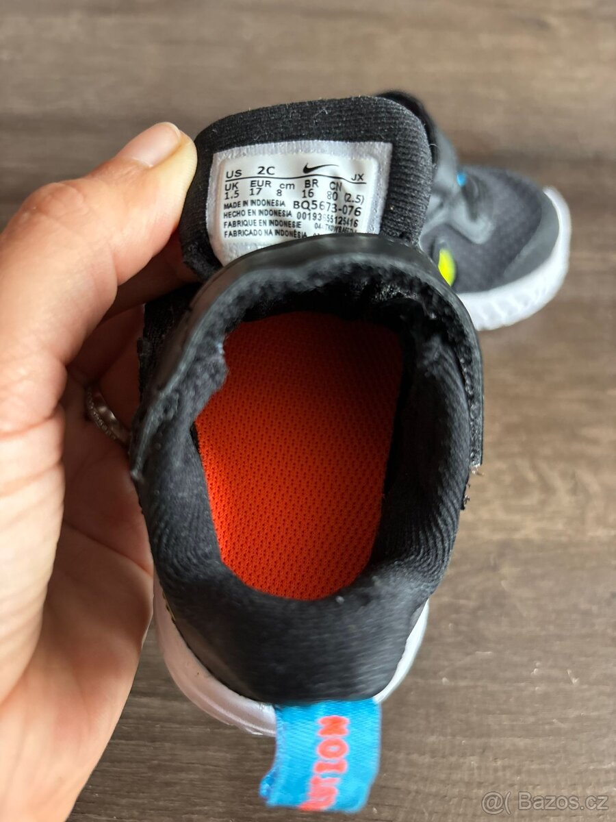 Detske boticky Nike - nove, vel. 17 - 4