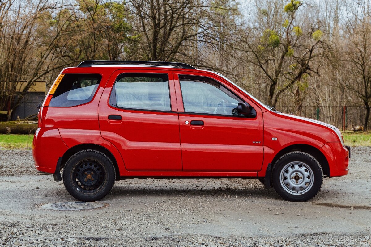 Suzuki Ignis 1.3, 68 kW, 2005 - 4