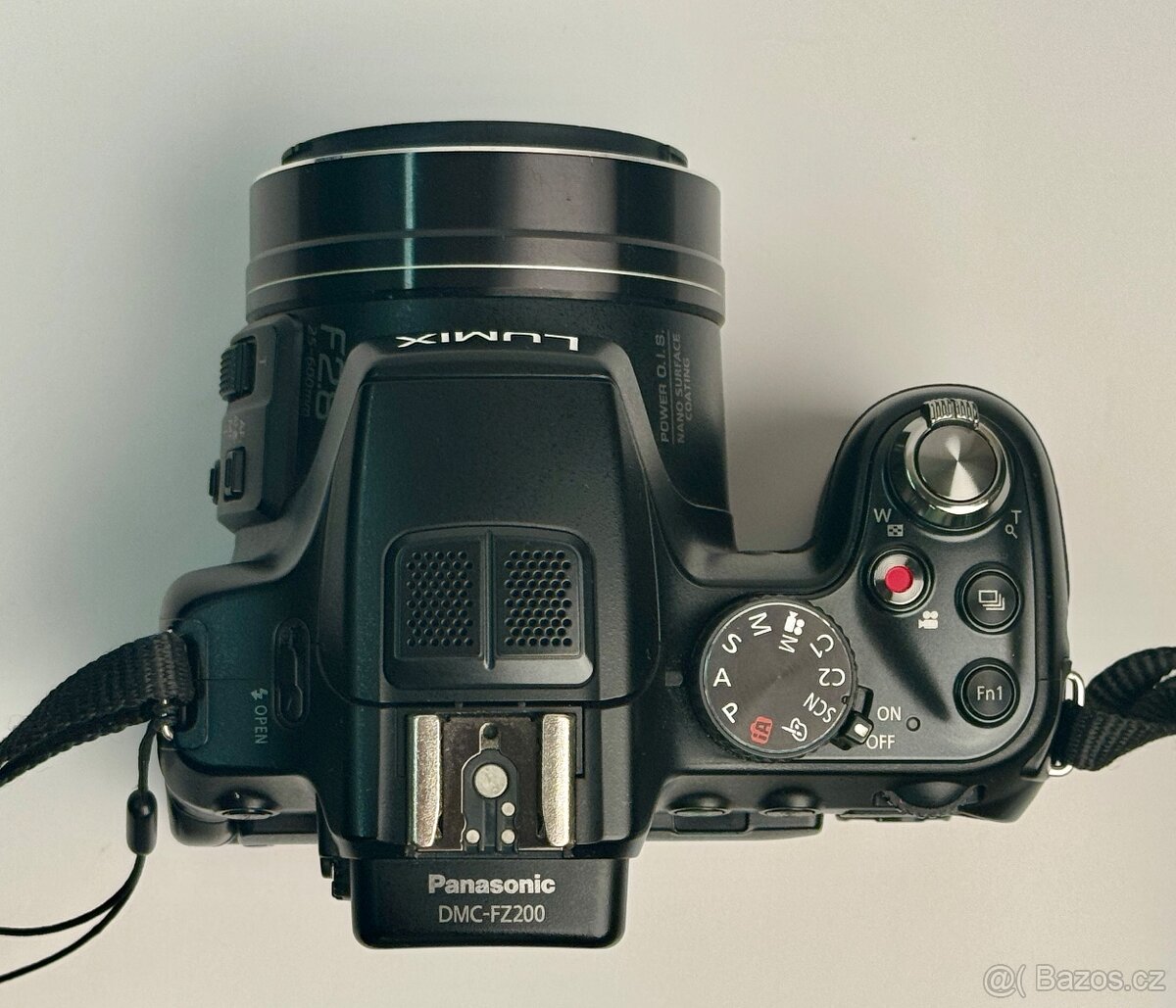 Panasonic Lumix FZ200 - 4