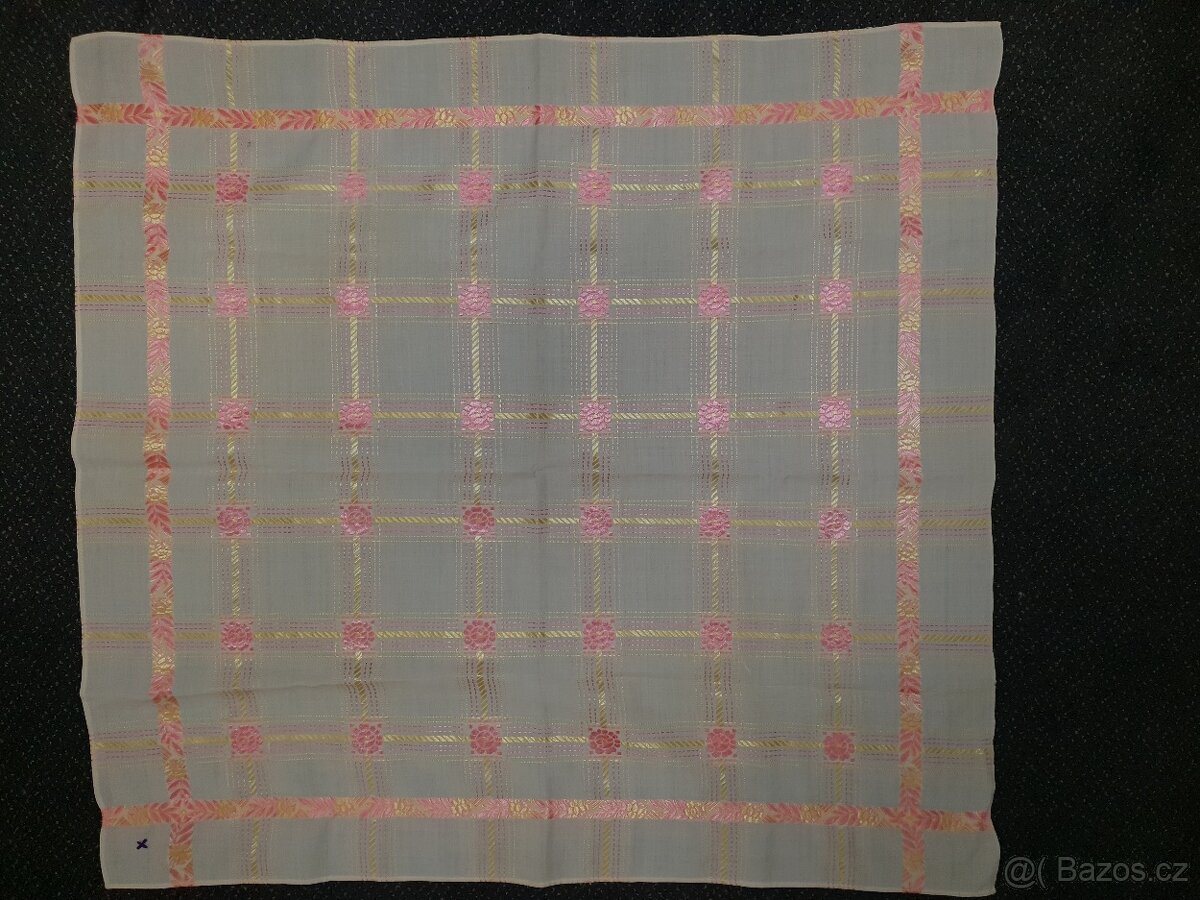 Zbieram staré kroje a šatky - 4