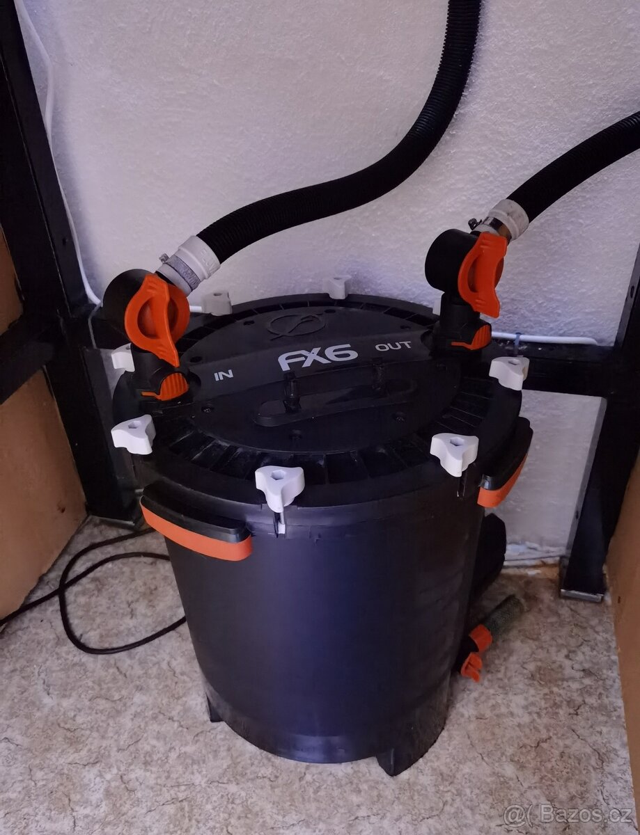 Prodám velké akvárium 700 litrů - 4