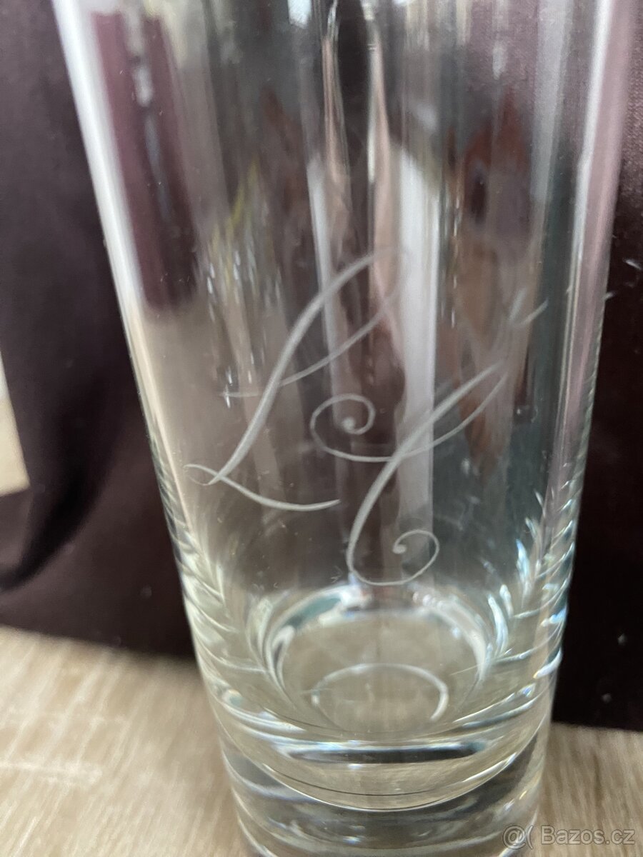 Sklenice s monogramem L.Č. - 4