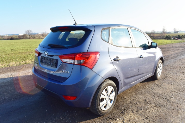 HYUNDAI IX20 1,4 16V KLIMA,EL.OKNA,SERVIS POUZE HYUNDAI,TOP - 4