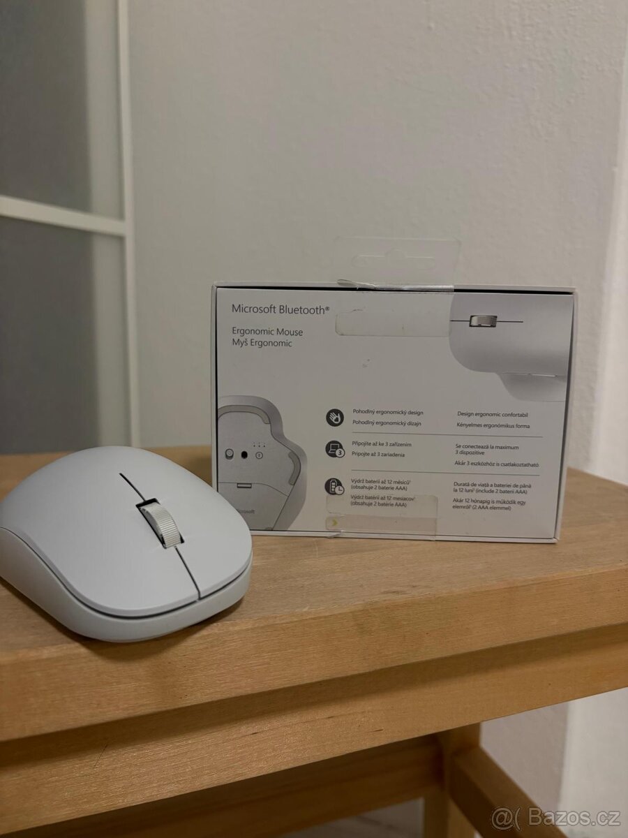Microsoft Mouse - 4