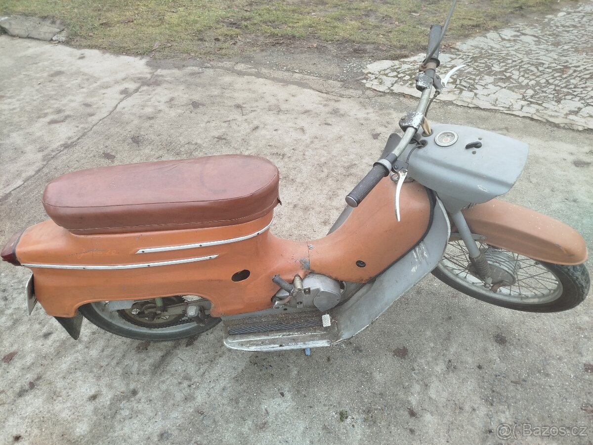 Jawa 20 pionýr - 4