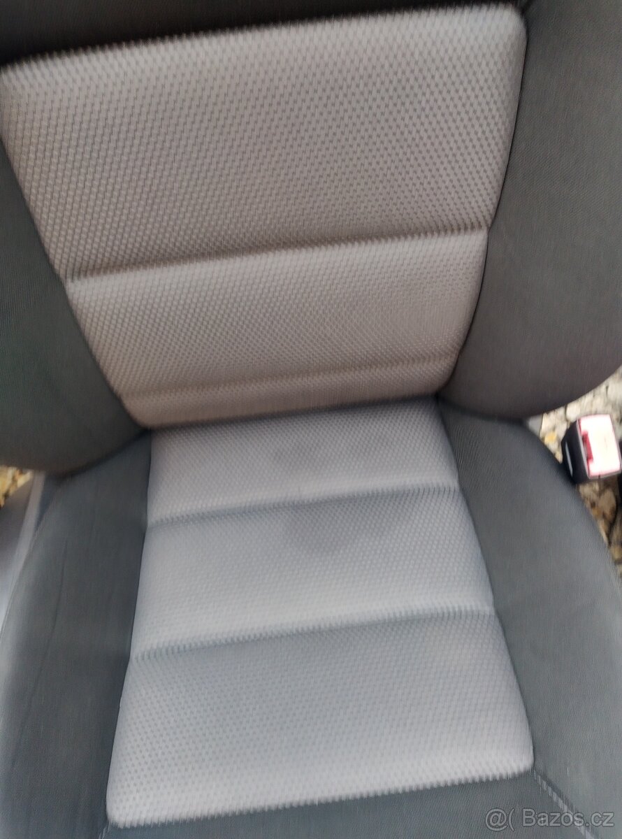 Octavia 2 combi sedadla - 4