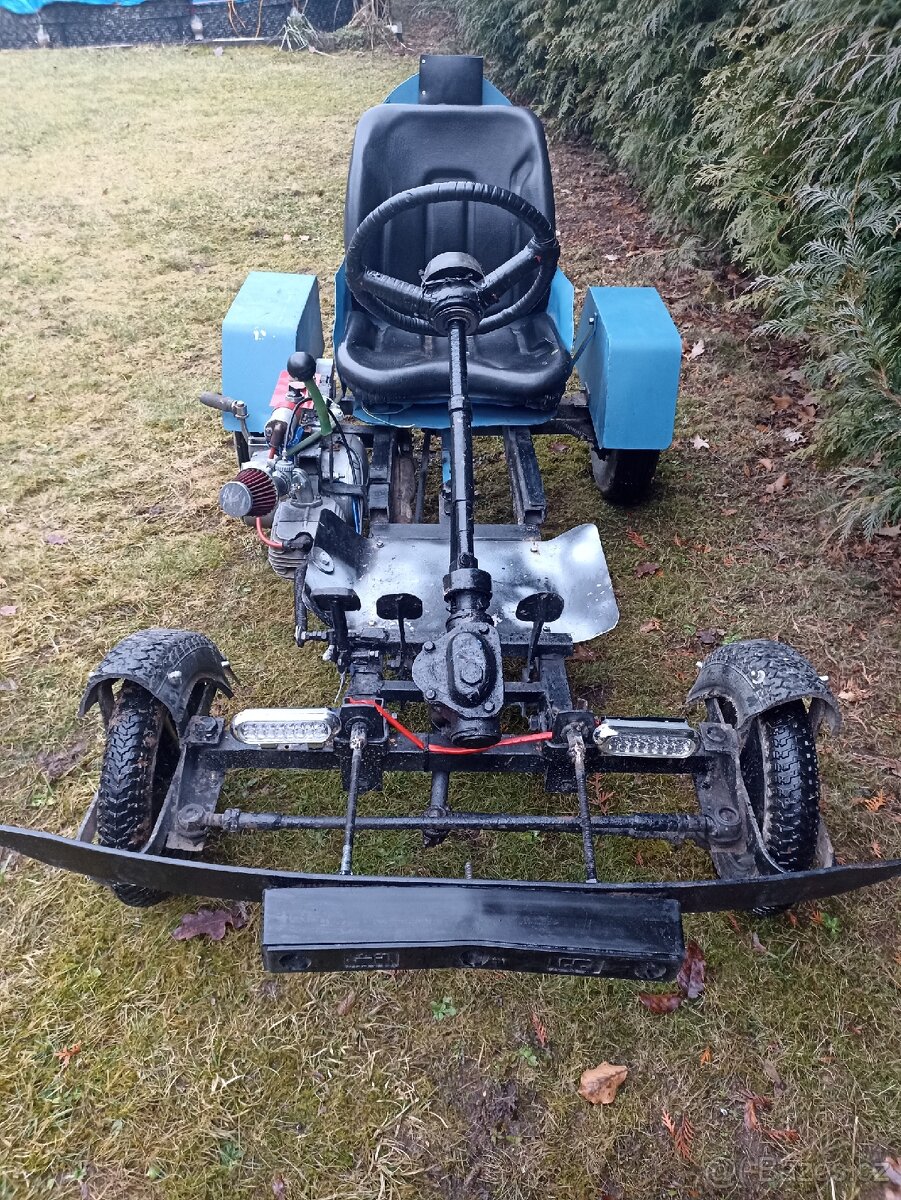 Motokára Jawa 50 - 4