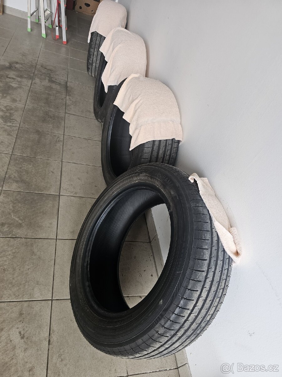 Pneu 225/55r18 - 4