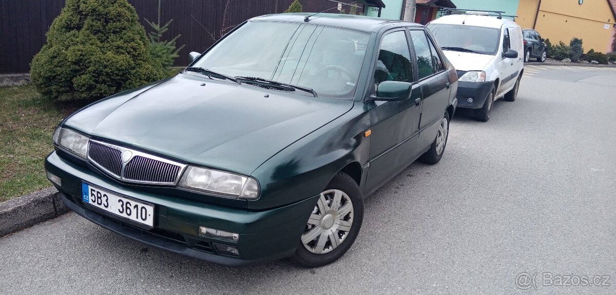 Lancia delta 1,9 TD - 4