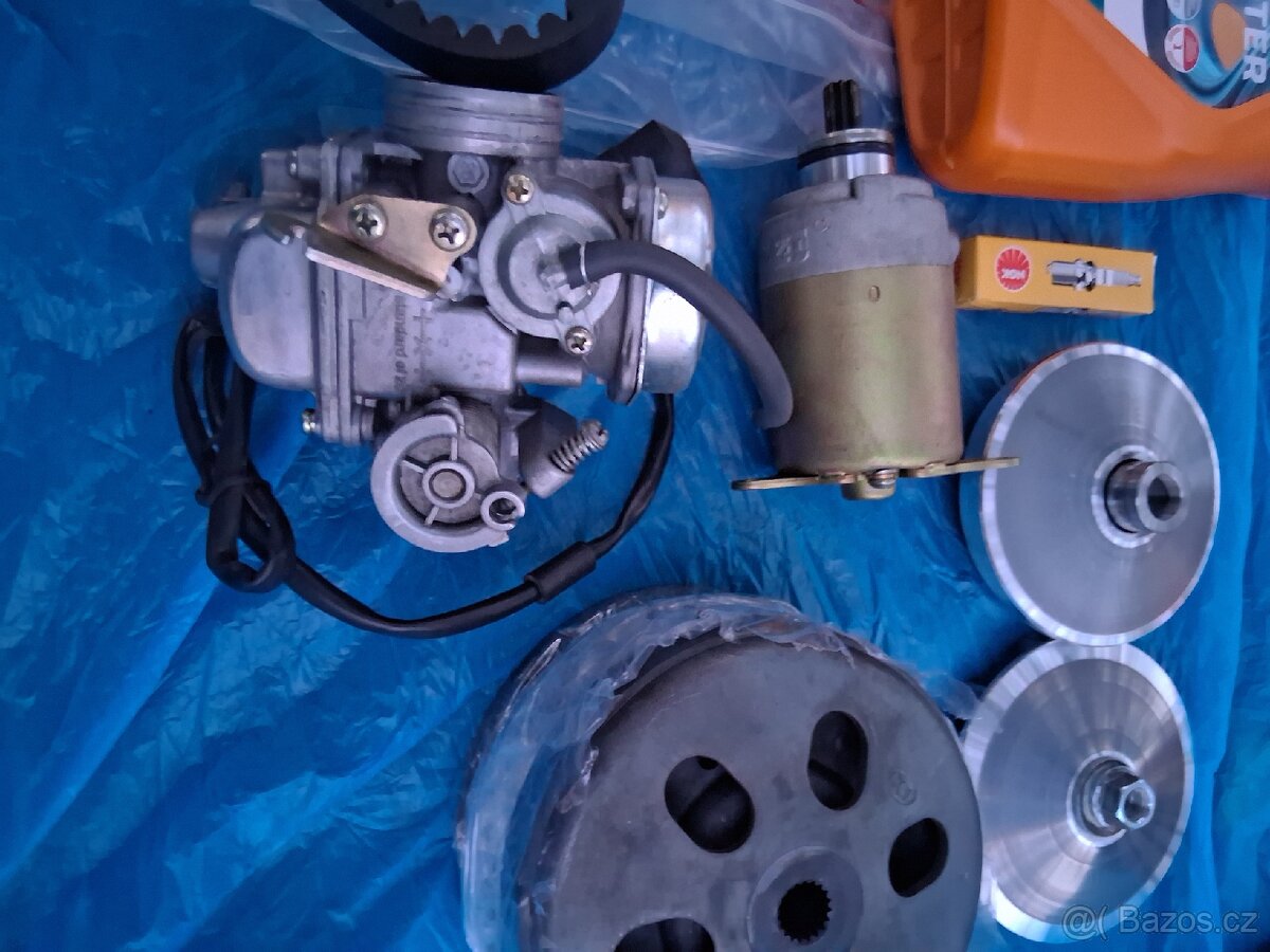 Skutr 125ccm YUKI Jet - 4