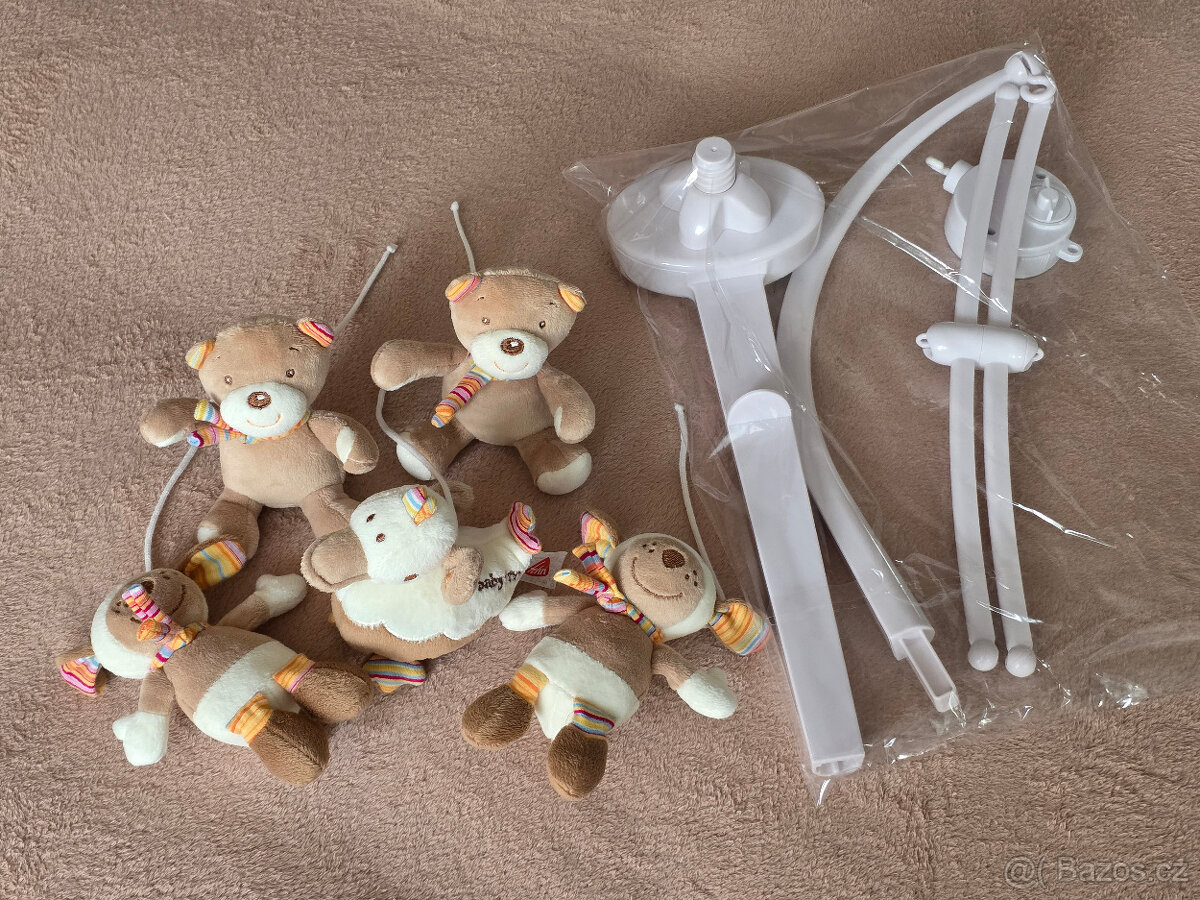 Kolotoč nad dětskou postýlku - 4