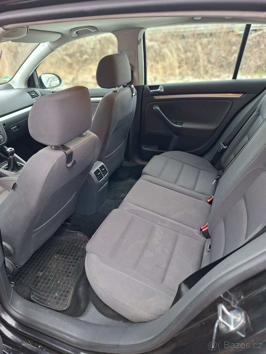 VW Golf 1.9 TDI 77Kw - 4