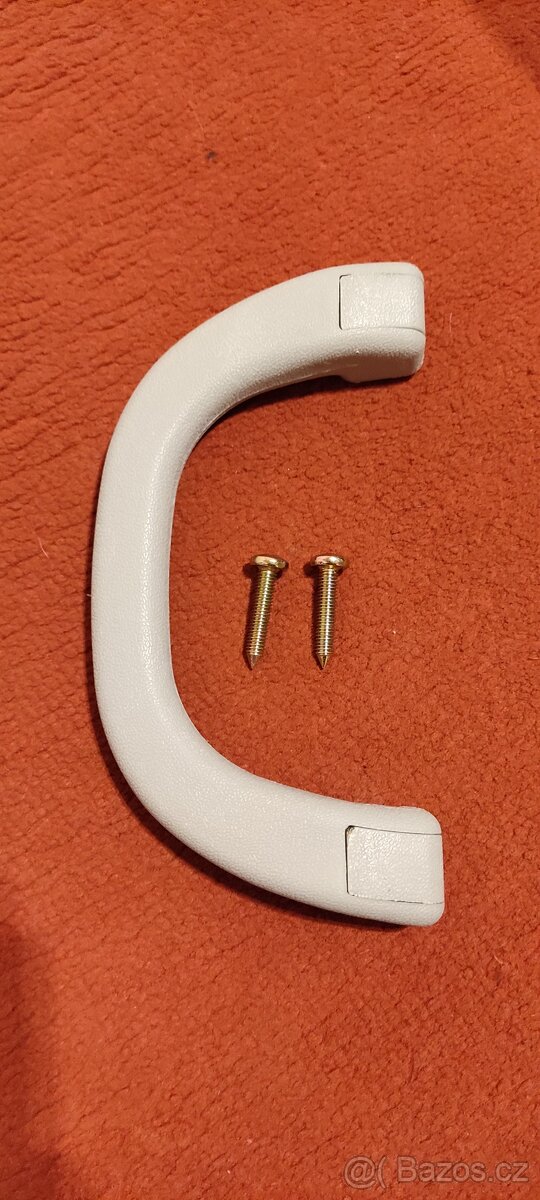 Mitsubishi Pajero přední madla nastupování - 4