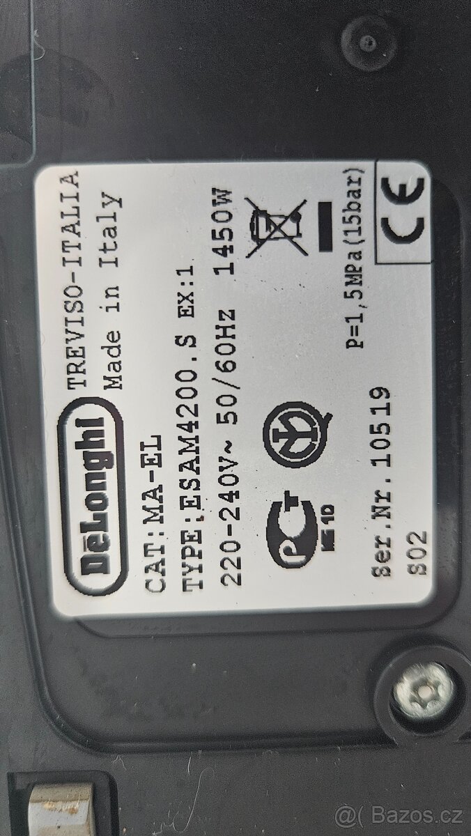 DeLongi kávovar - 4