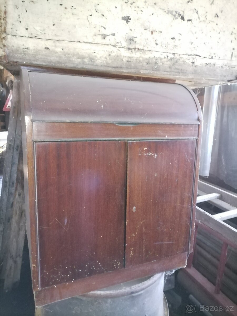 skřínka bouda bar - 4