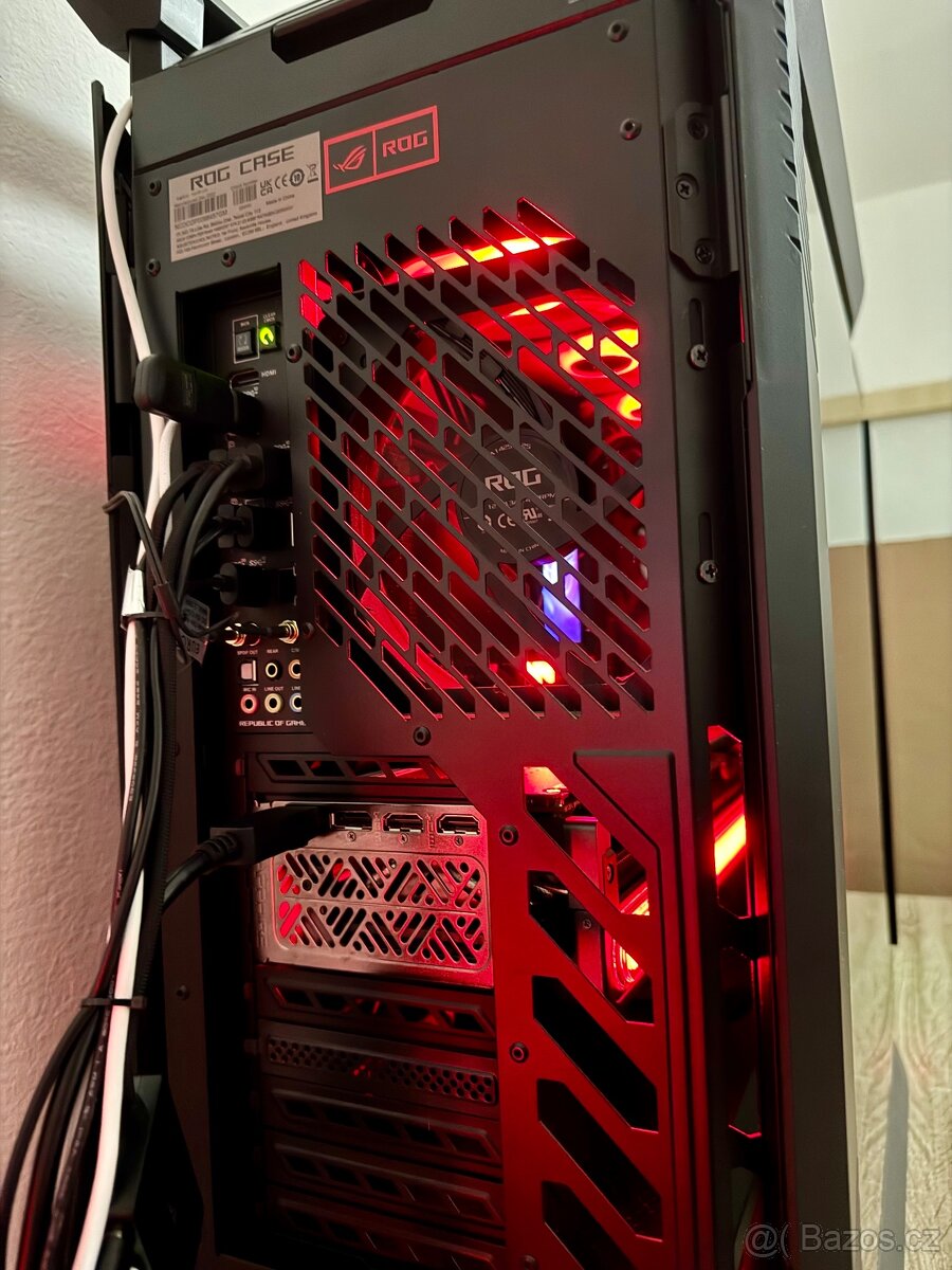 BRUTÁLNÍ HERNÍ PC R9 7950X3D/32GB RAM/RX 7900-XTX/2TB SSD - 4