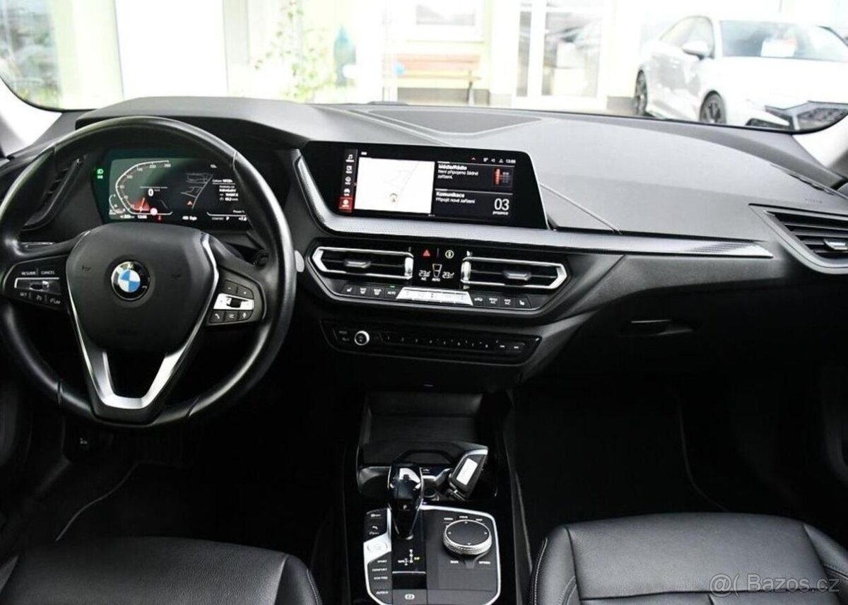 BMW Řada 2 218d LED NAVI TAŽNÉ 1M ČR - 4